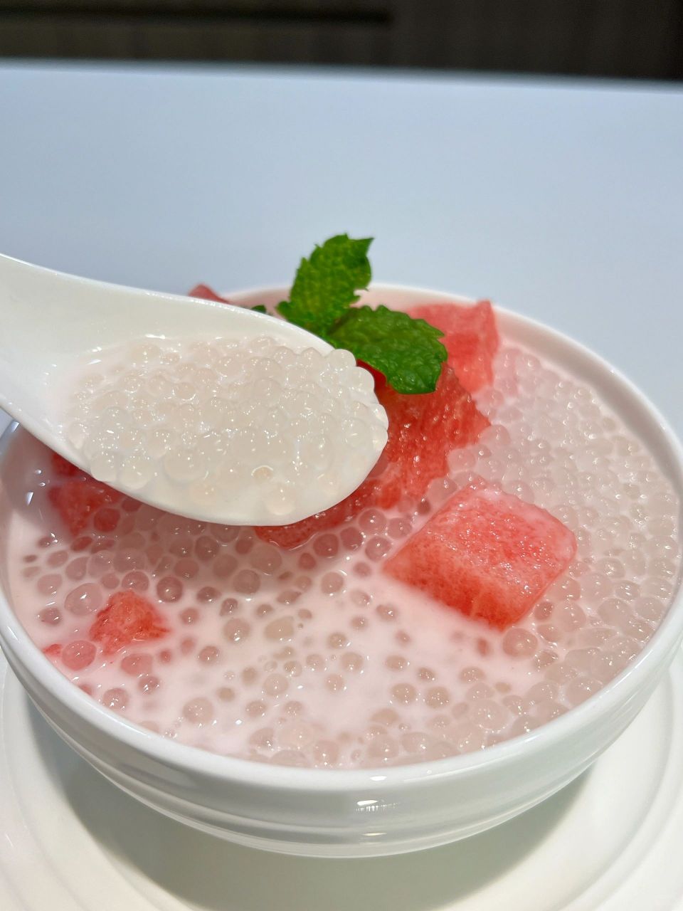 教你做清凉甜品西瓜椰椰西米露 食材西瓜适量西米三分之一 碗椰浆适量