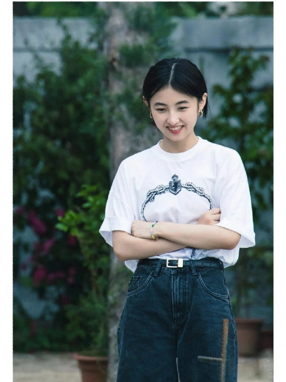 张子枫到底是什么脸型啊  妹妹的脸型确实有时候看起来有点方,但也有