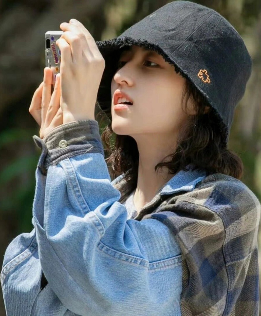 换个美美的头像「张子枫」  子枫妹妹的松弛感真的让人心动不已!