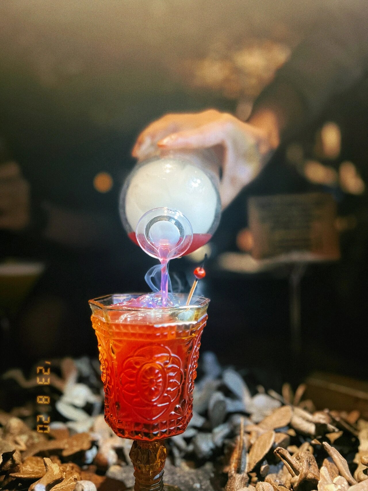 每次出差或者旅行 都会给自己安排一杯 不管是寂寞