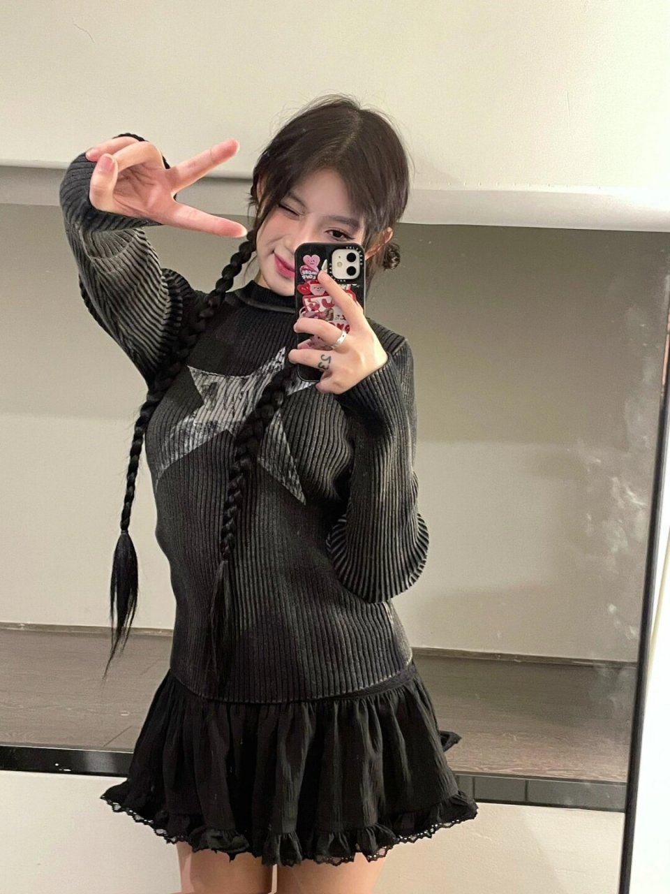 千禧辣妹  真的很爱这种千禧辣妹风穿搭,又甜又酷.