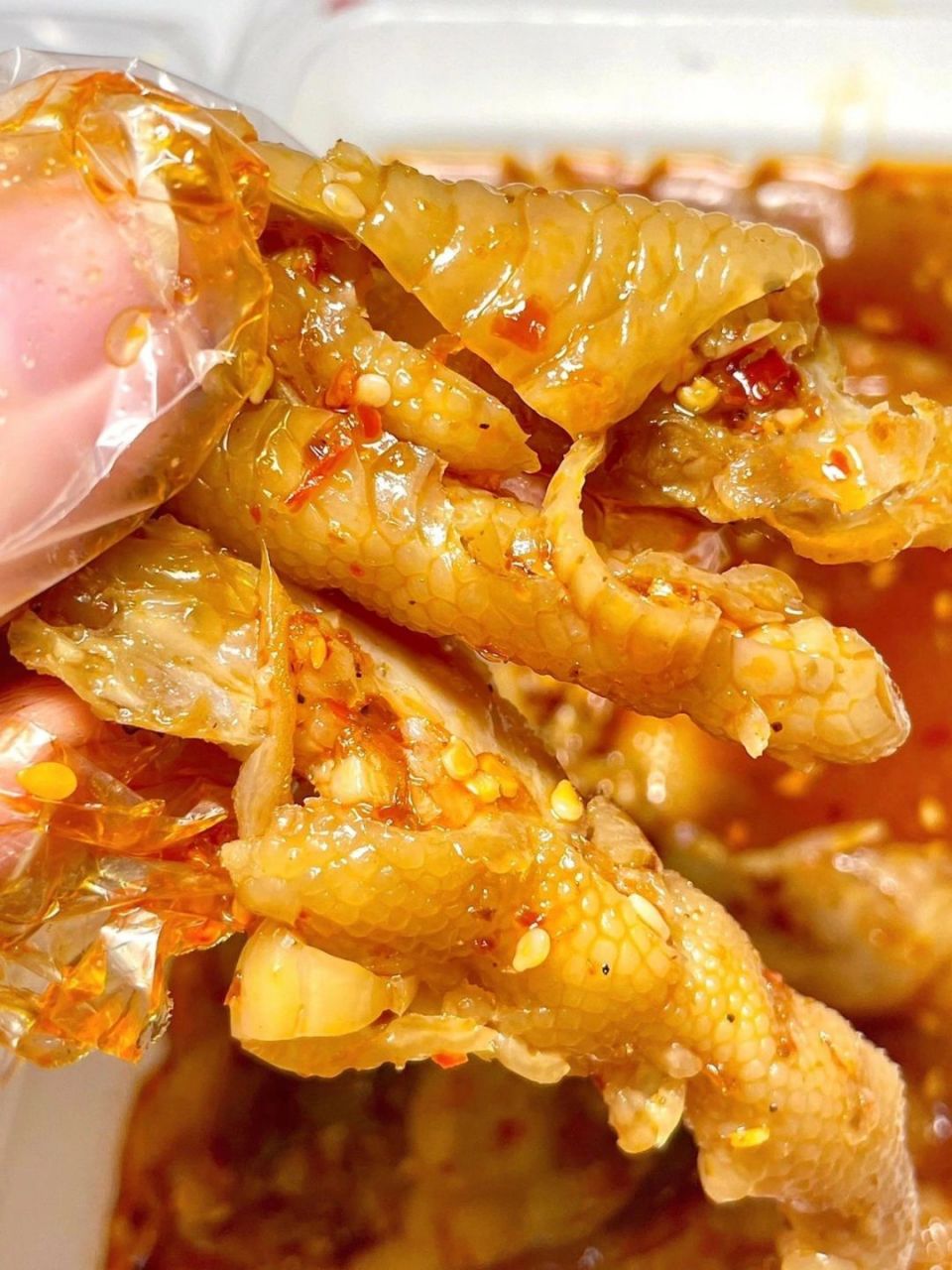 无骨鸡爪# 脱骨侠无骨鸡爪,酸辣魅力无法挡,好吃到上瘾!