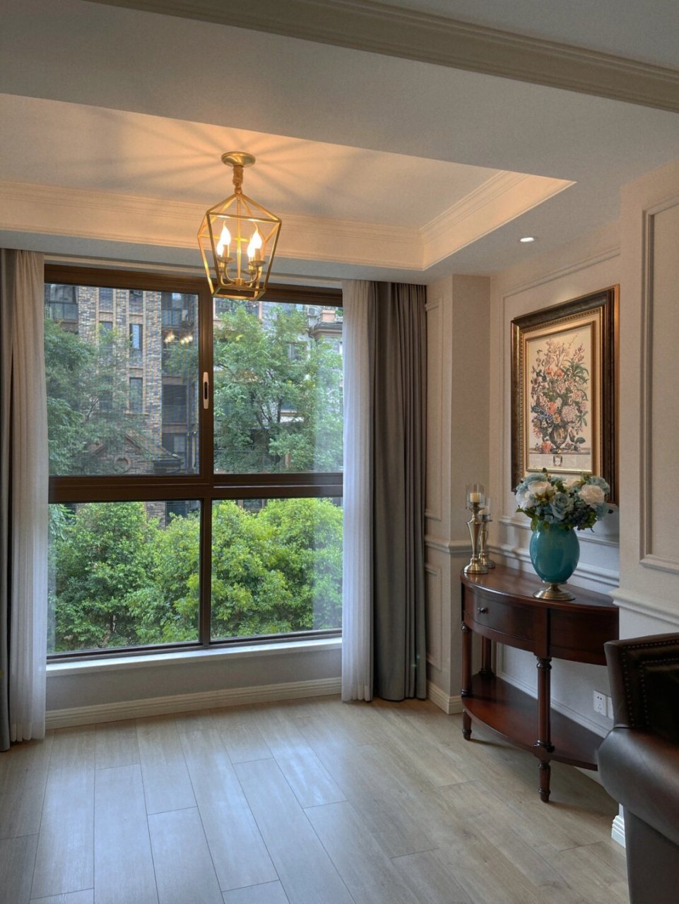 我家的落地窗,爱上3楼的家 我家这个窗户, 不算是完完全全的落地, 有