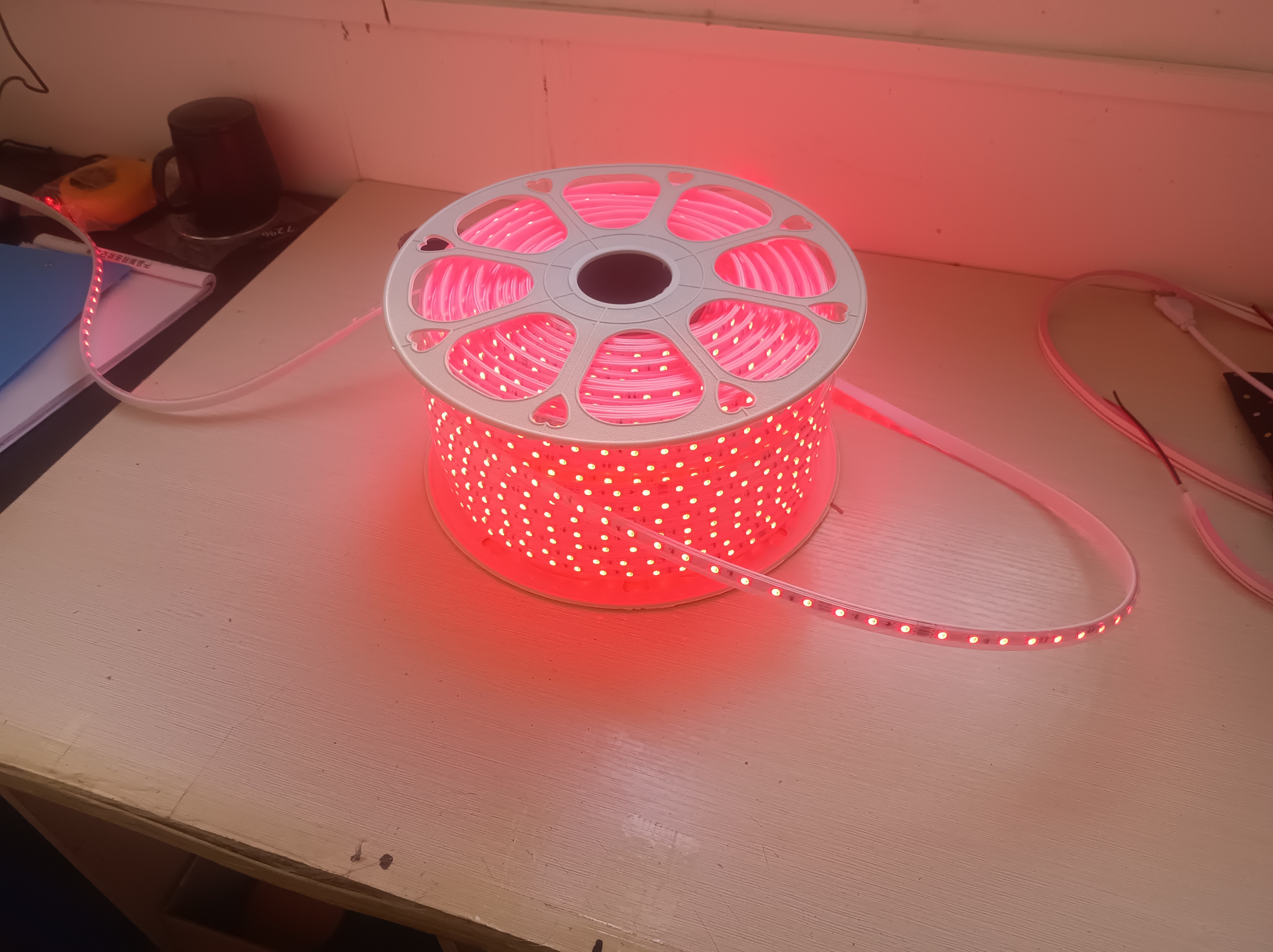 高压灯带介绍和优势