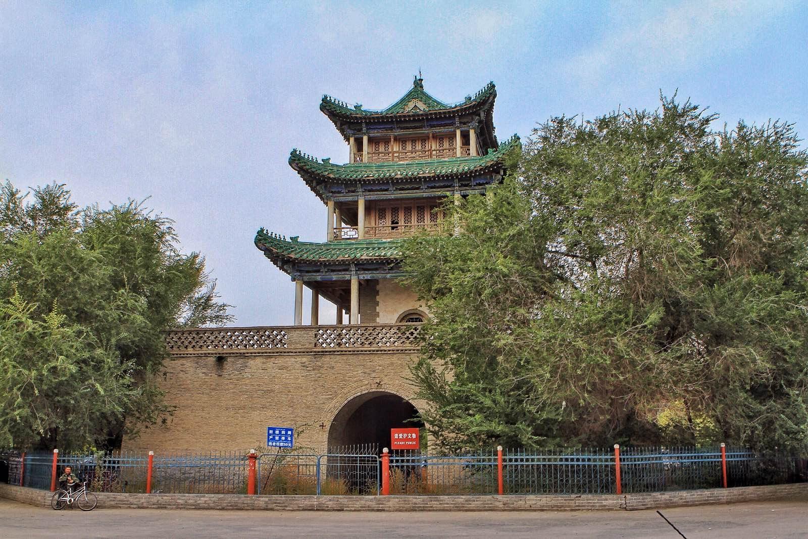 汪曾祺《人间草木》:天池是不能画的,画出来像假的