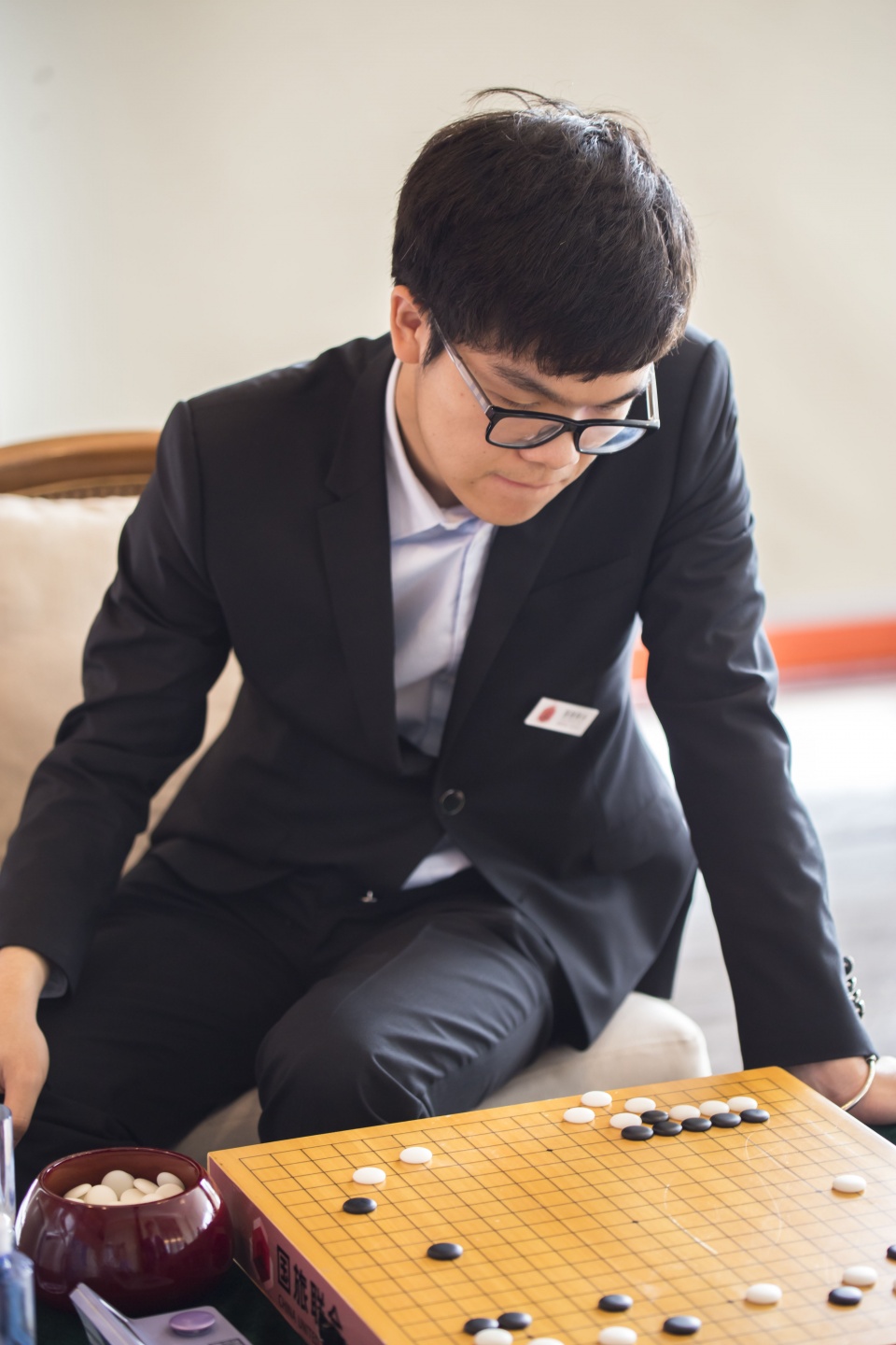 柯洁因问界m9问题宣布停更:揭秘背后原因