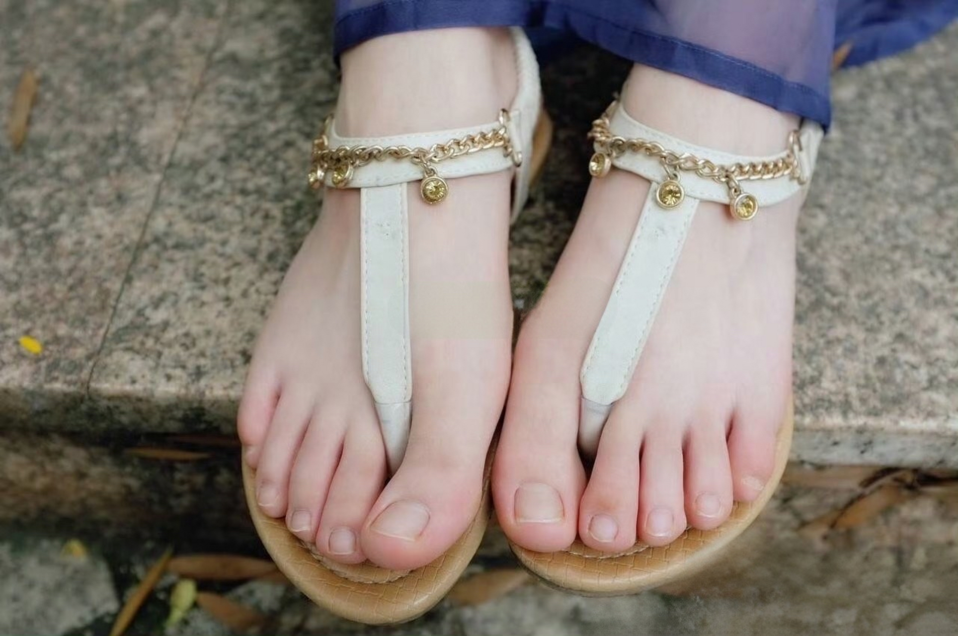 人字拖凉鞋#最美脚丫