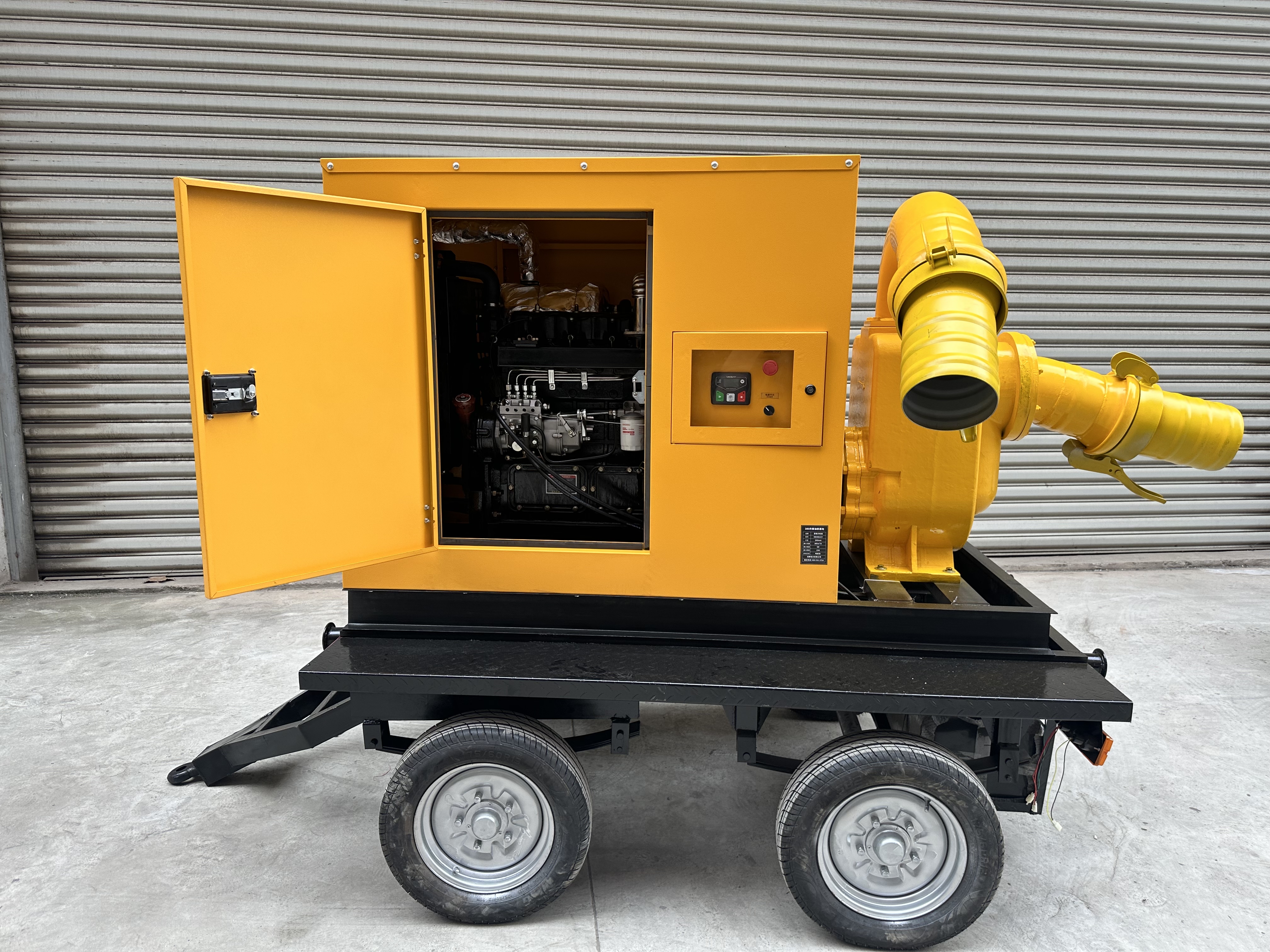 应急排涝300立方柴油泵车