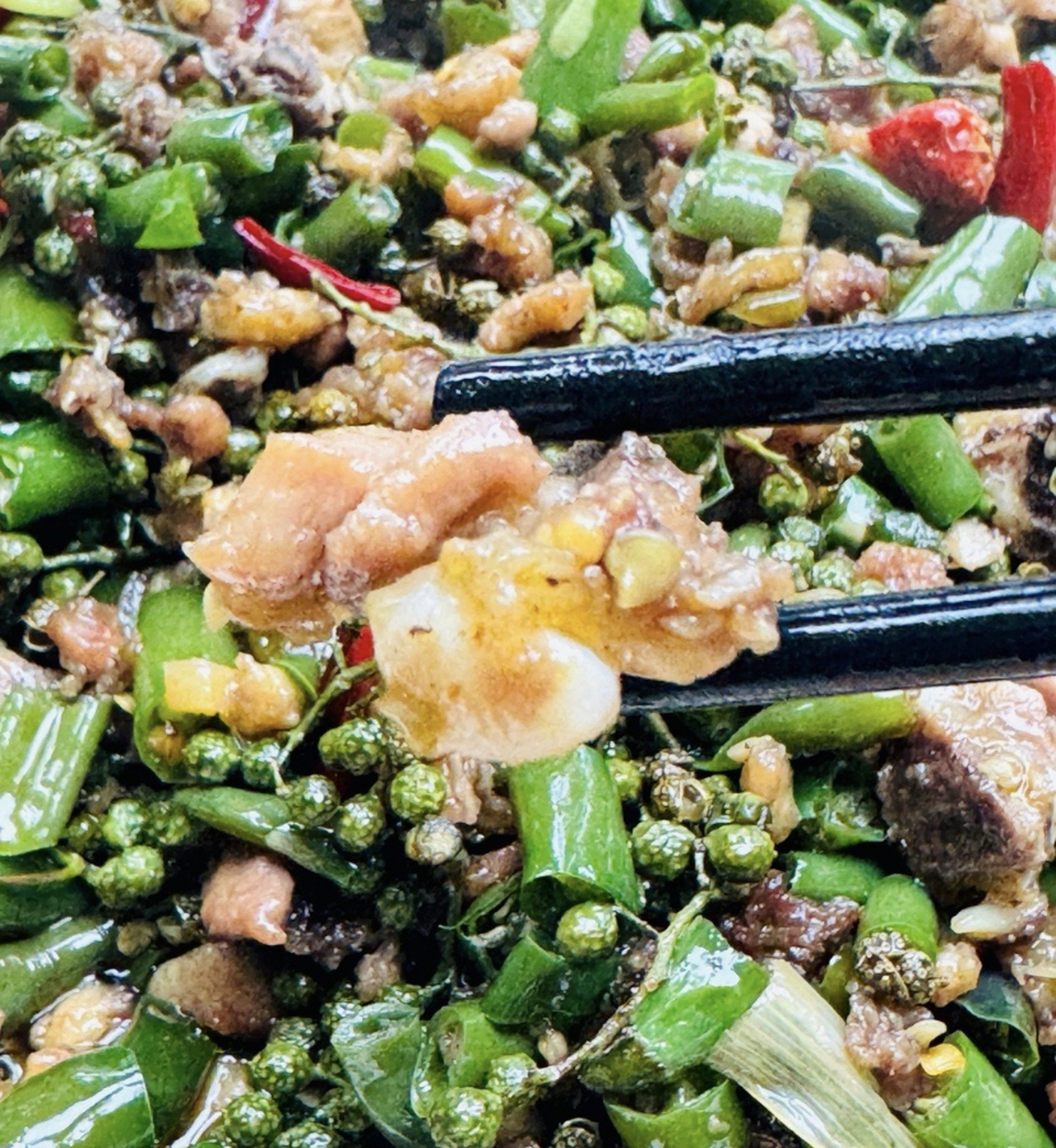 重庆过冬怎么能没有# 铁山坪花椒鸡,一道让人回味无穷的美食,其独特