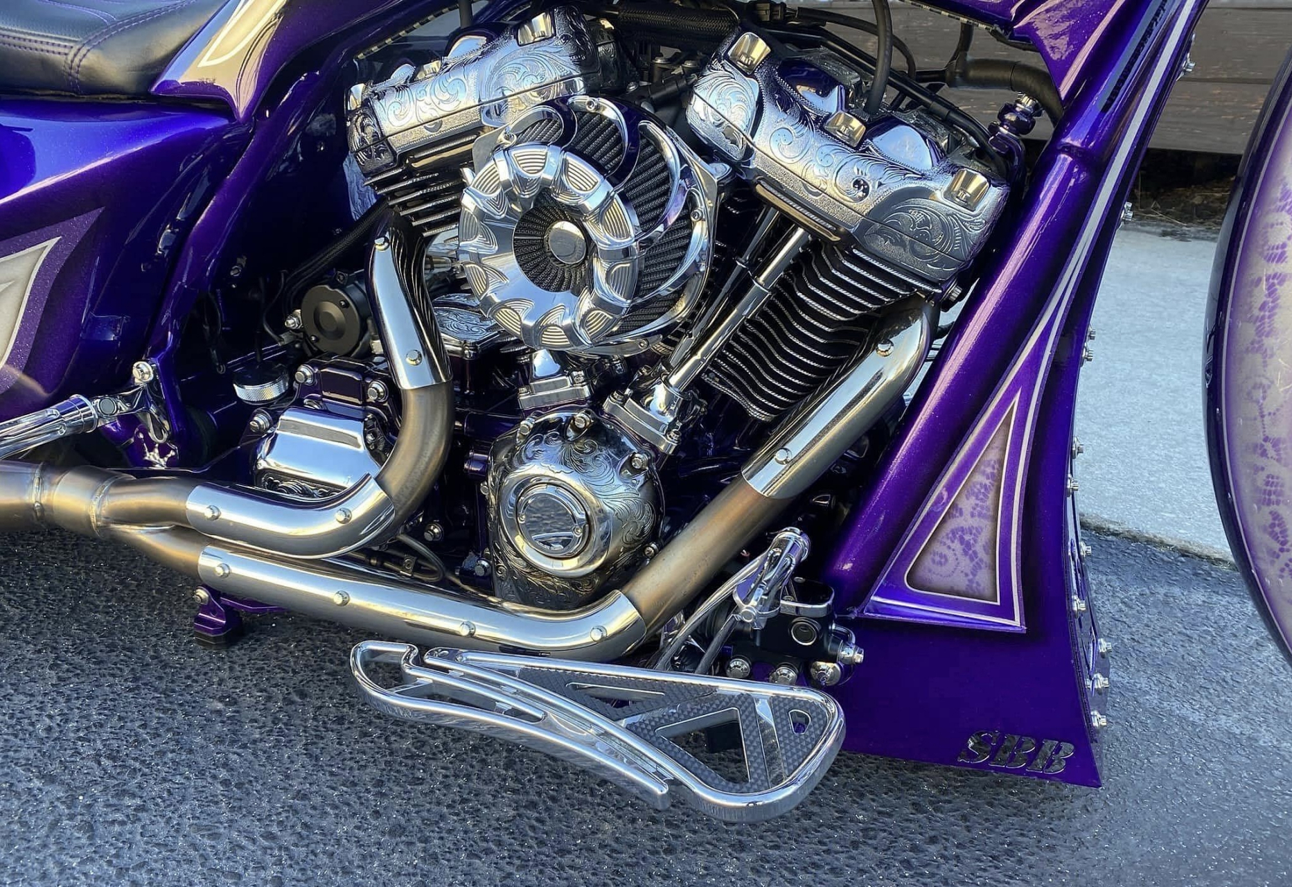 定制 | 百万级别的大玩具 哈雷路王road king bagger欣赏