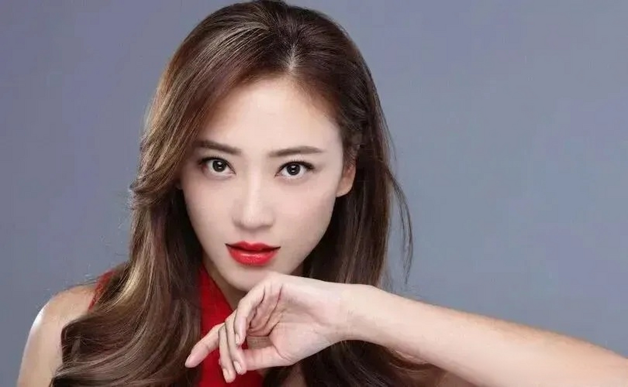 上海市宣布了最新的女富豪,她就是台湾出生的女演员,主持人应采儿