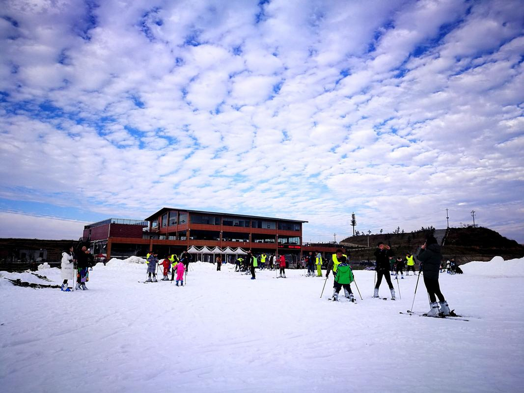 花溪高坡滑雪场图片