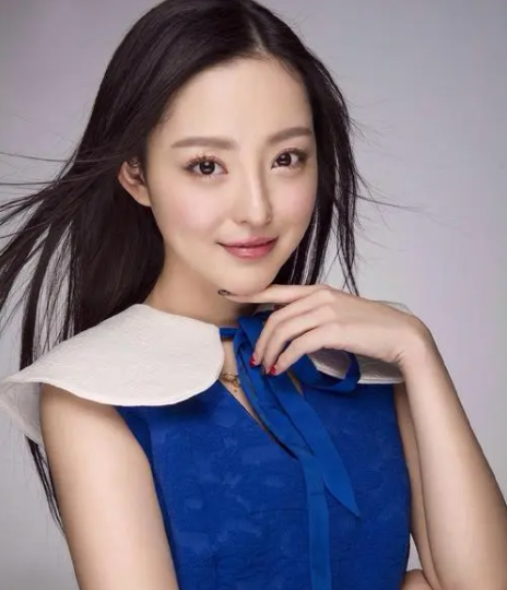 王洁曦:逝去的春天未能开花结果