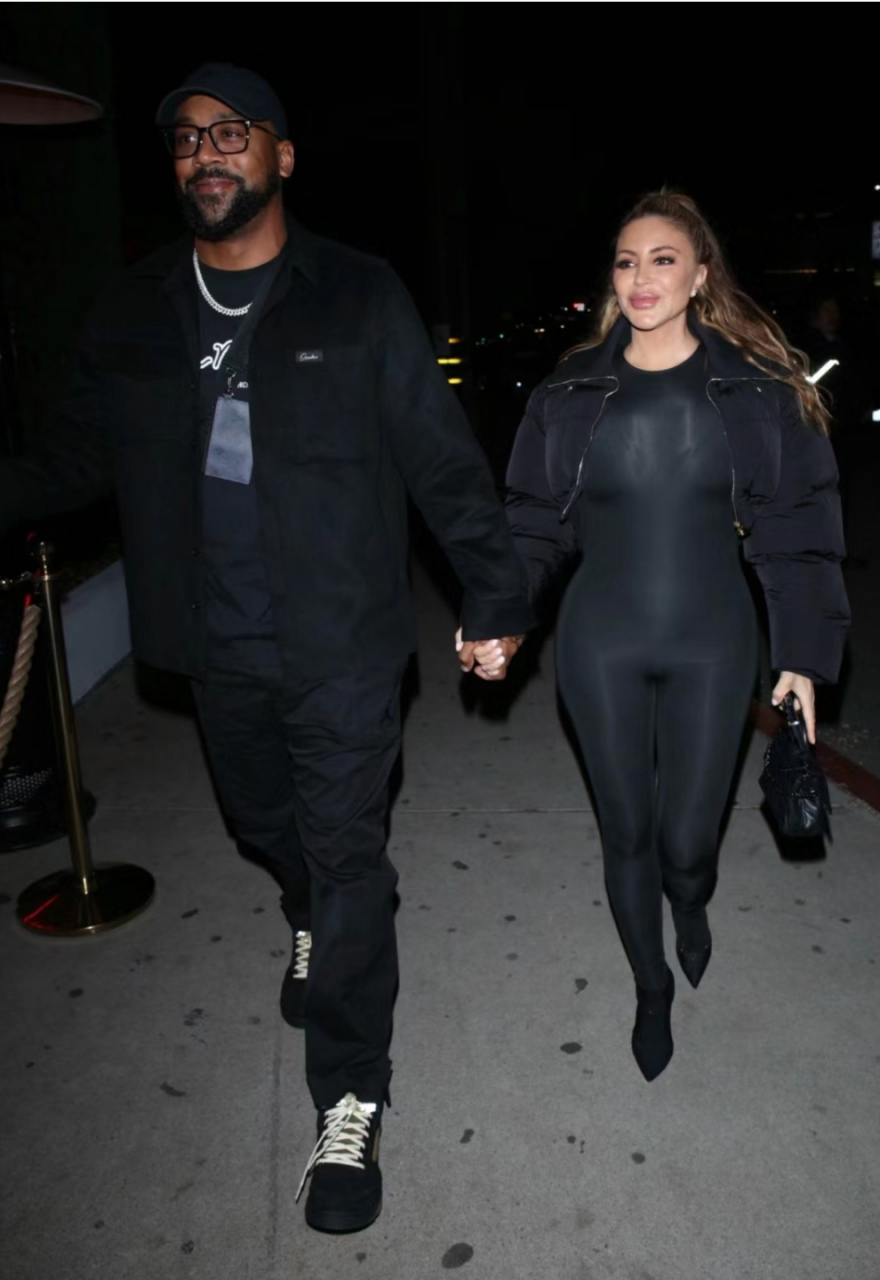 乔丹儿子marcus jordan和拉尔萨·皮蓬手拉手大秀恩爱!