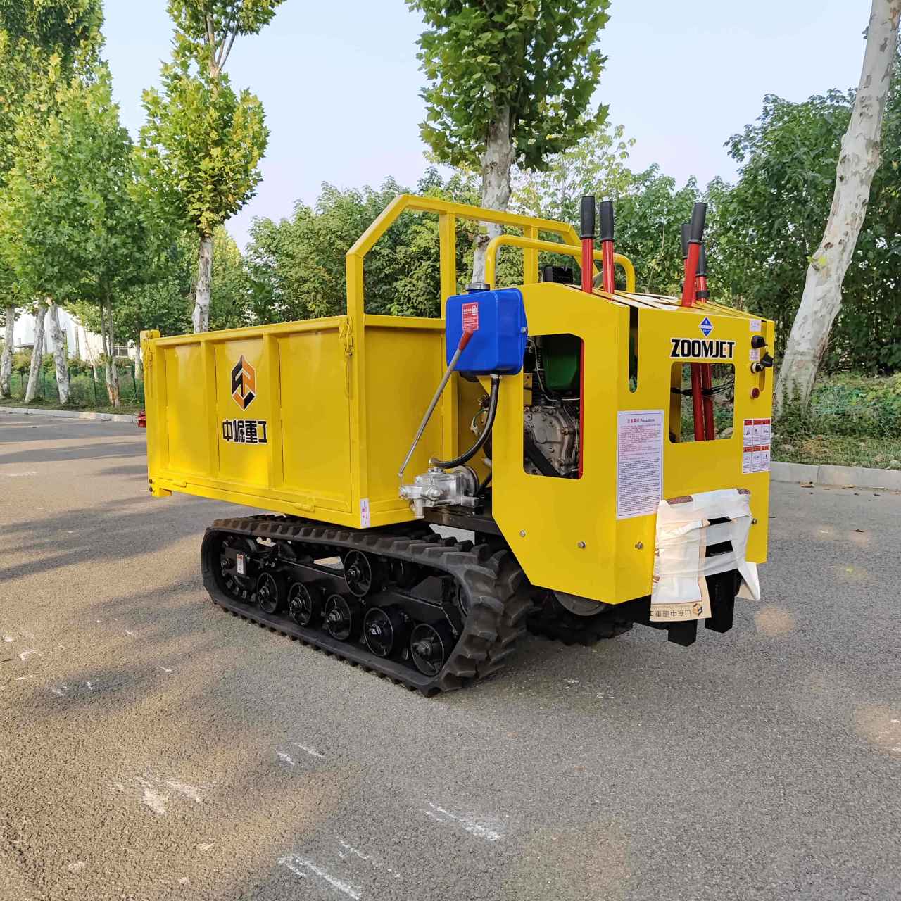 5吨履带运输车 个人一手转让 自用爬山虎 履带车 拉木材山地车 #山地