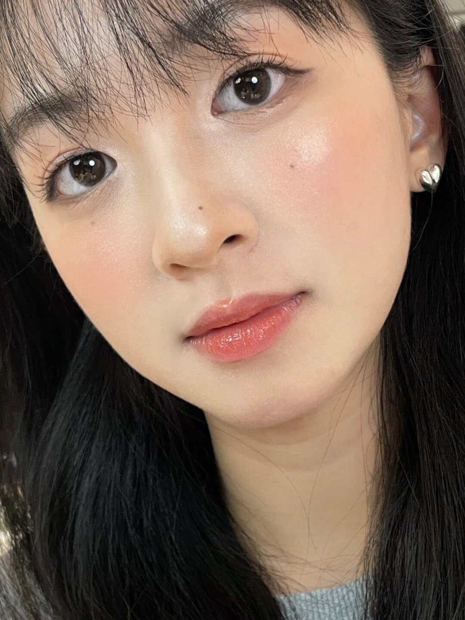 韩系氧气妆水光肌  韩系氧气妆以其清新自然,健康透亮的特点深受喜爱.