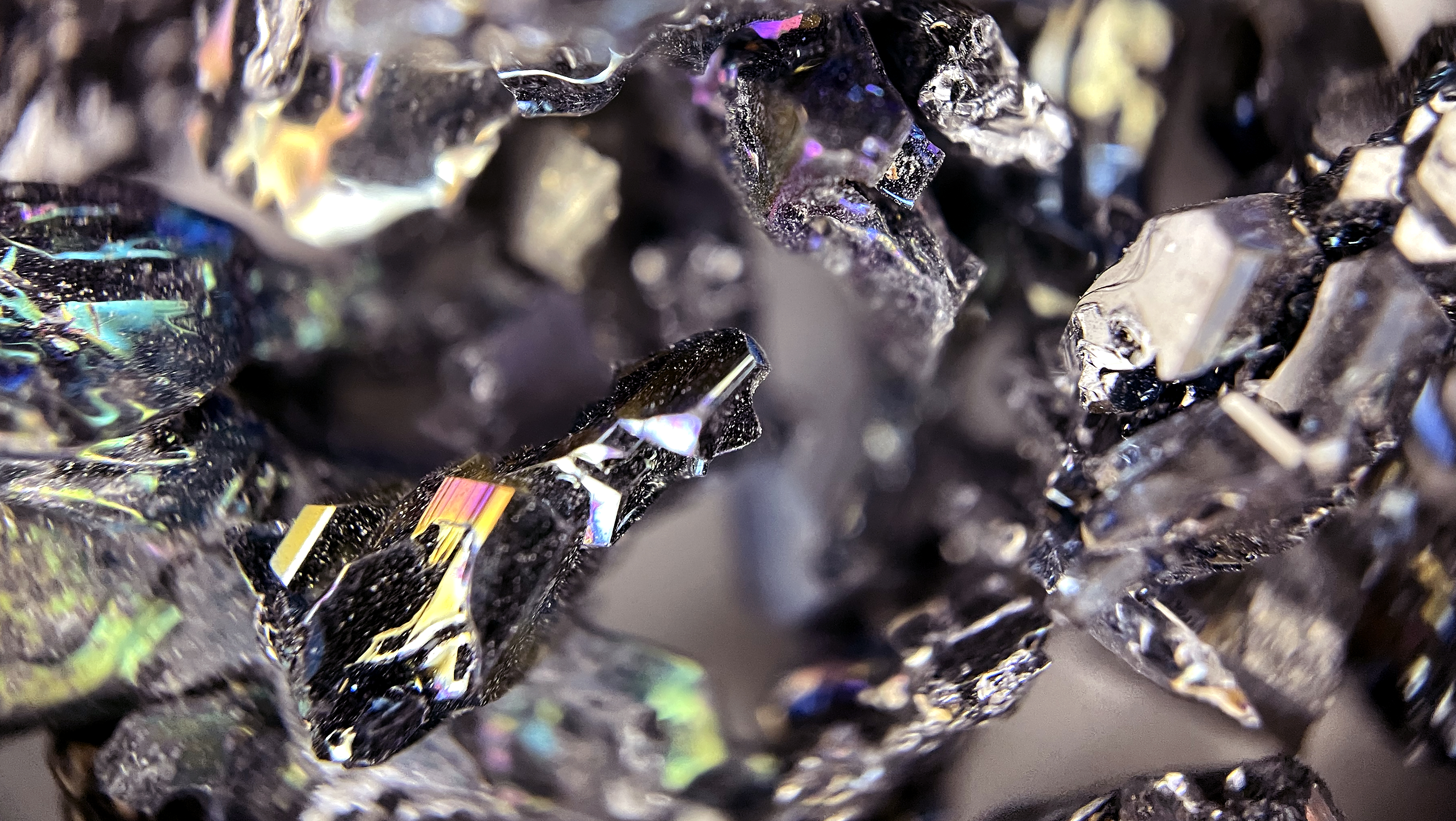 宠物骨灰晶石多少钱?哈尔滨宠物火化哪里可以定制宠物生命晶石?