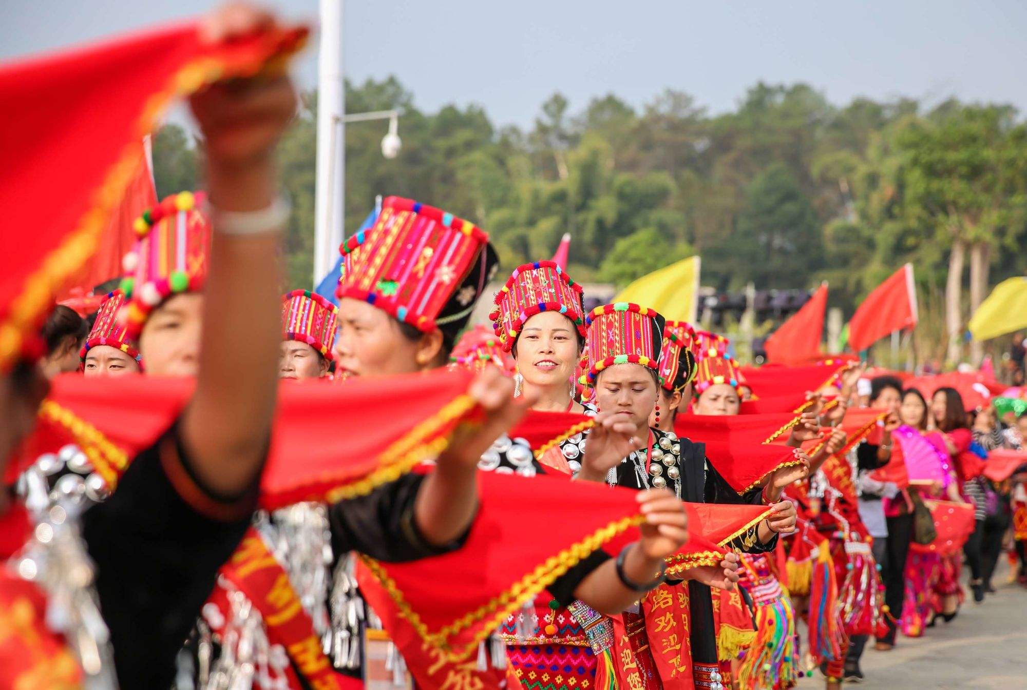 "能歌善舞的民族"——景颇族