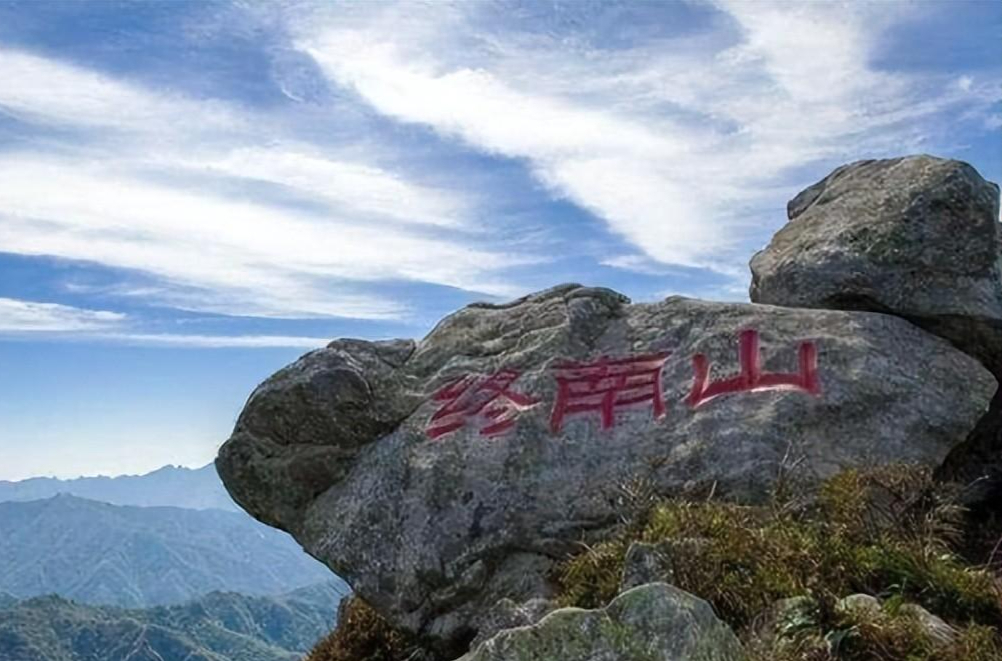 終南山第一隱士隱居30多年天天清水煮白菜現親人已認不出他