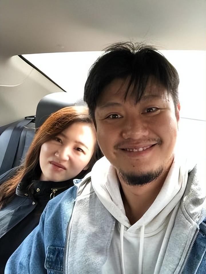 而赵荀的心里,一晃而过的一定有他的妻子和孩子.在成名之前,赵荀就已