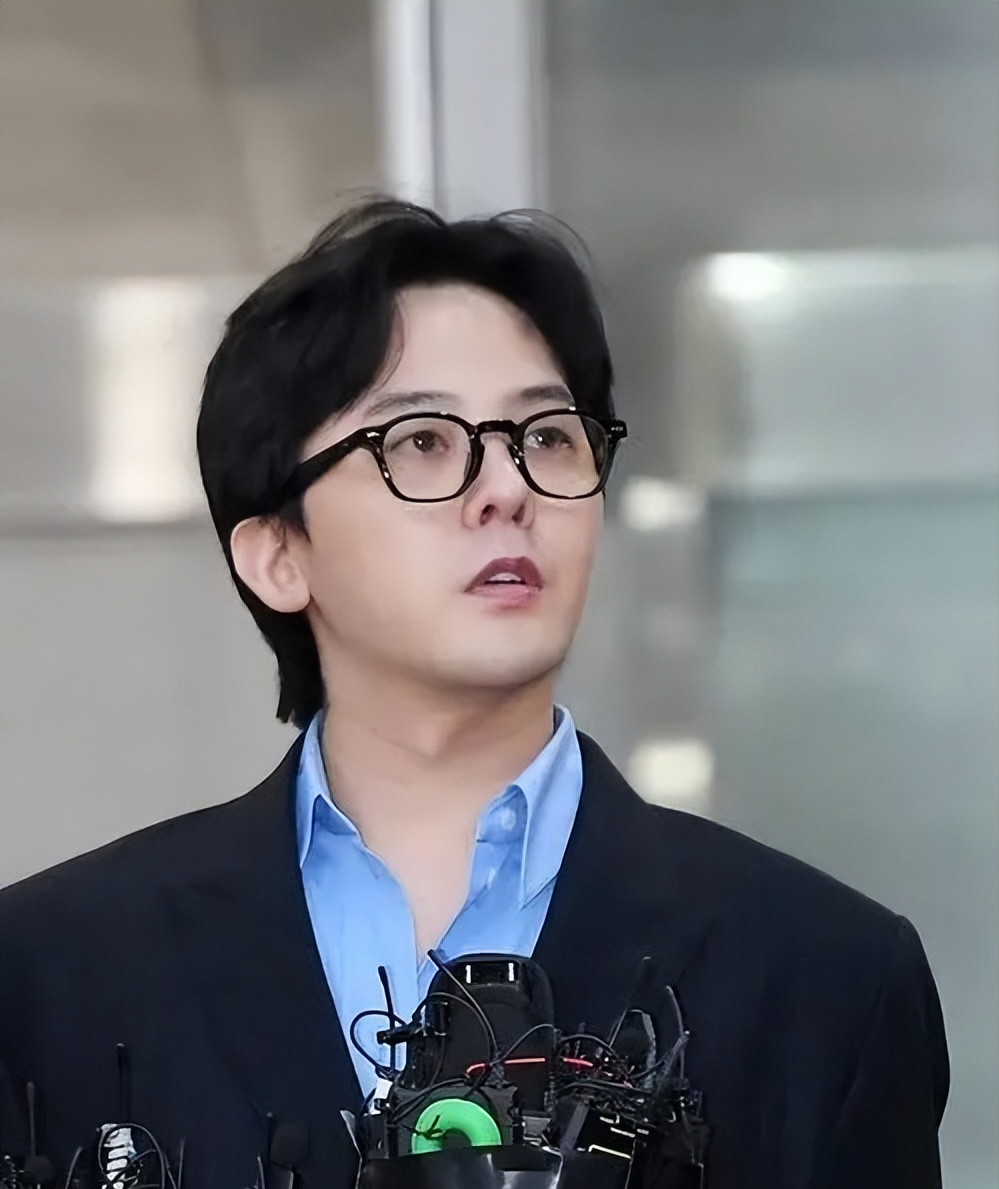 禁毒基金会声誉危机,权志龙为自己辩护,他的演艺生涯还有未来吗