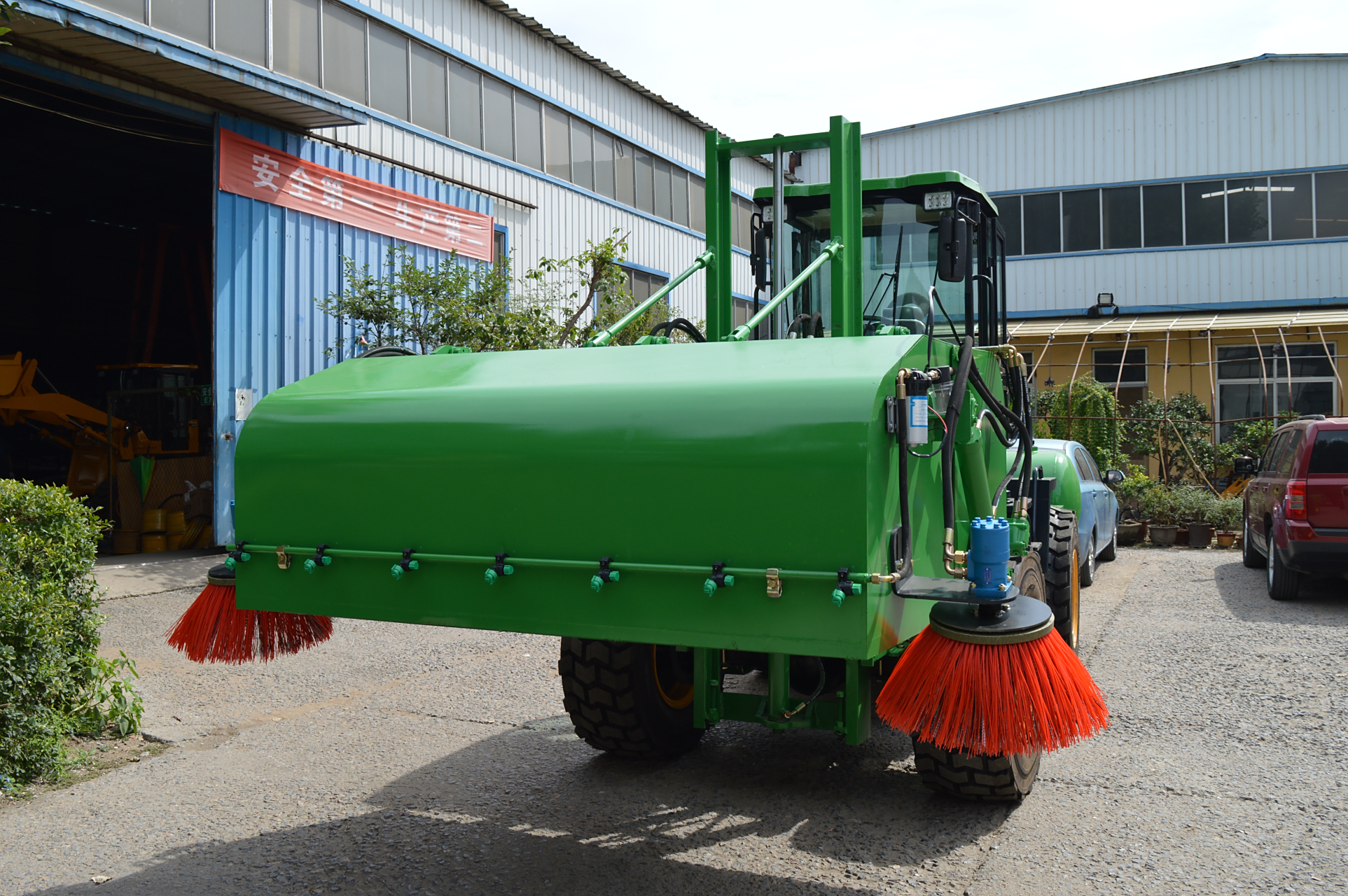 这种道路施工清扫机适用于哪些类型的工地 道路施工清扫机广泛应用于