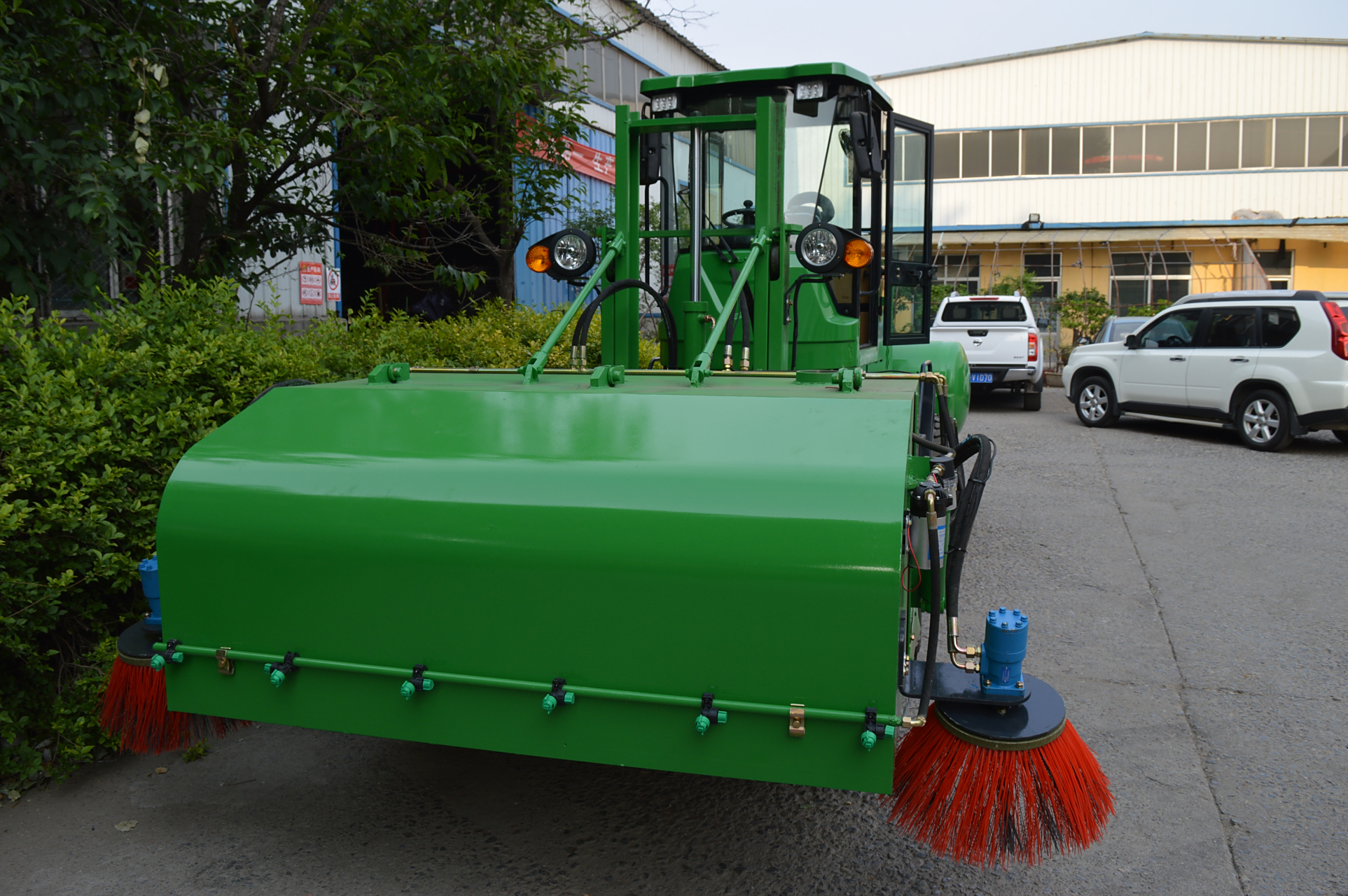 这种道路施工清扫机适用于哪些类型的工地 道路施工清扫机广泛应用于