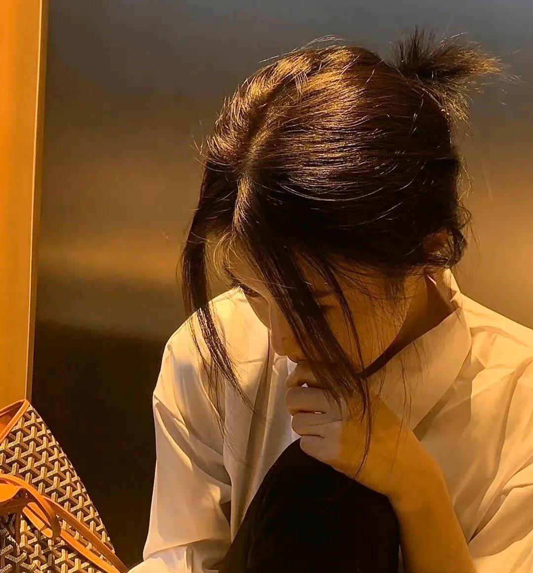 不管你有多喜欢这个人,都不要一而再,再而三卑微低头