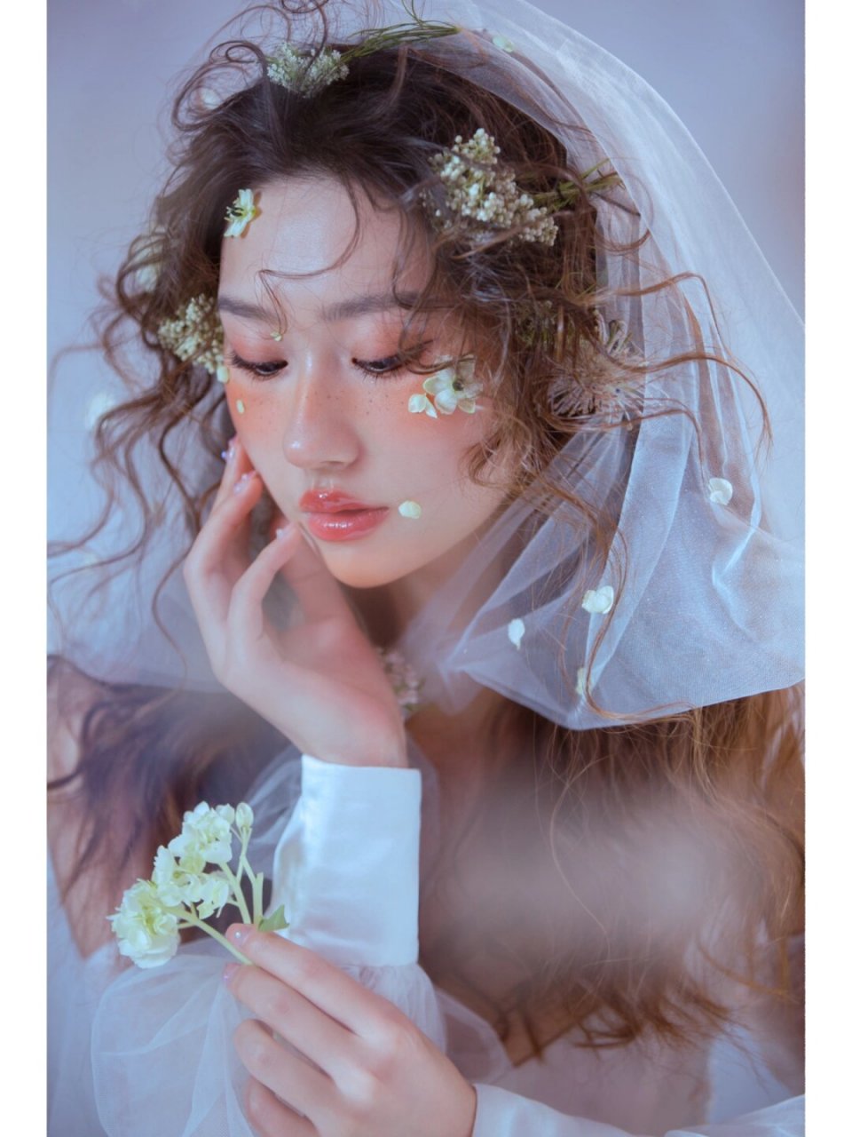 春夏约会妆|日系雀斑妆 森系氧气感妆容  今日,我们为大家分享一组