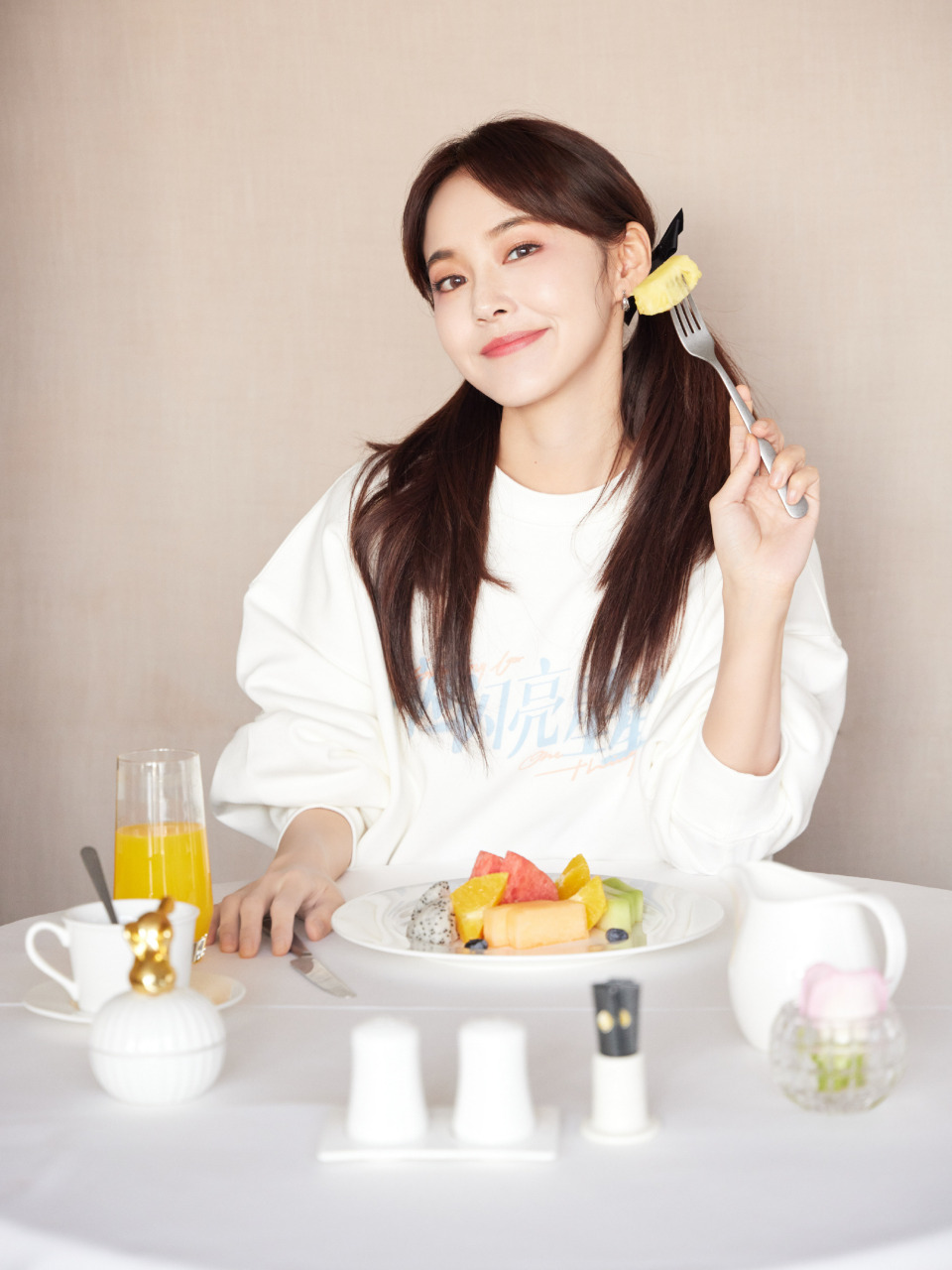 张佳宁# 双马尾辫轻盈飘逸,显得灵动又可爱.