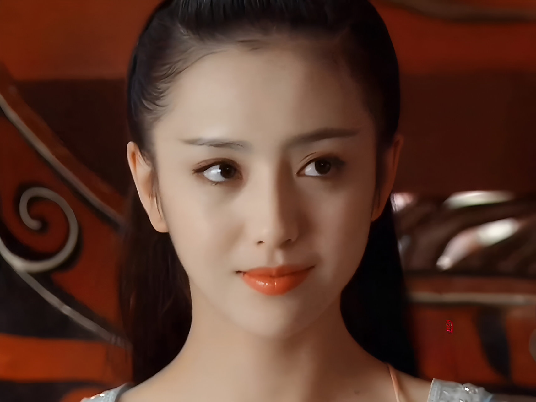 佟丽娅饰演的赵飞燕真是媚到骨子里,充满了独特的韵味