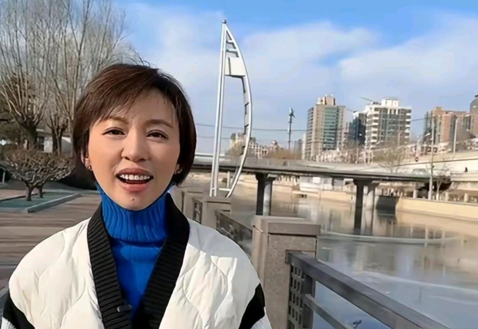 好久不见!原央视主持人欧阳夏丹发文:来生不做人,宁做一棵树