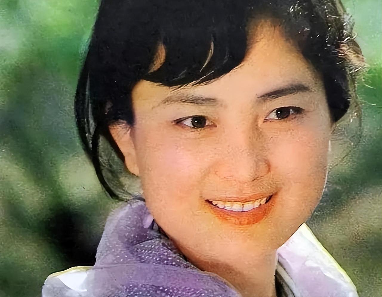 演员张金玲:39岁再嫁张正,没钱也嫁,他太宠我