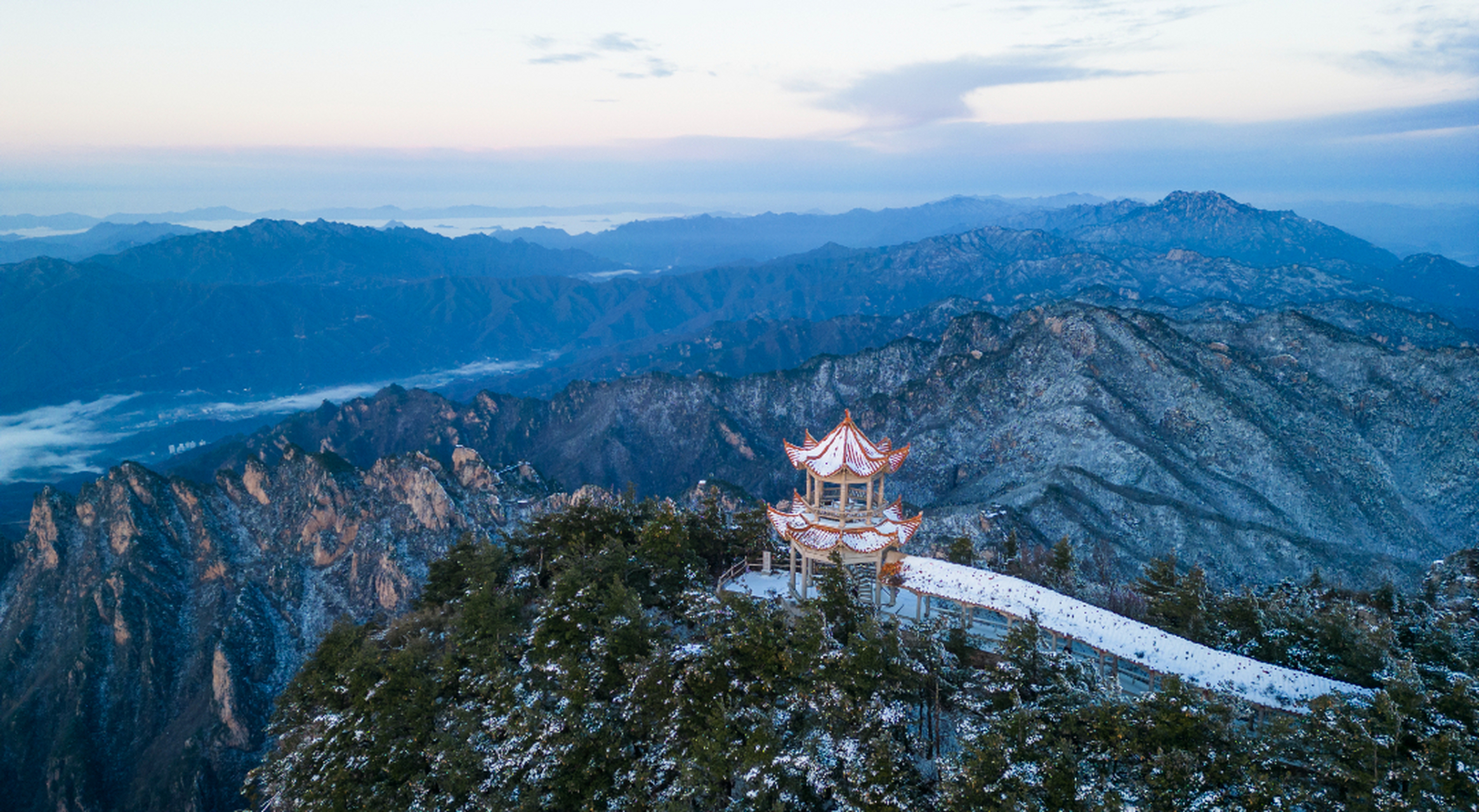 河南西峡老界岭风景区图片