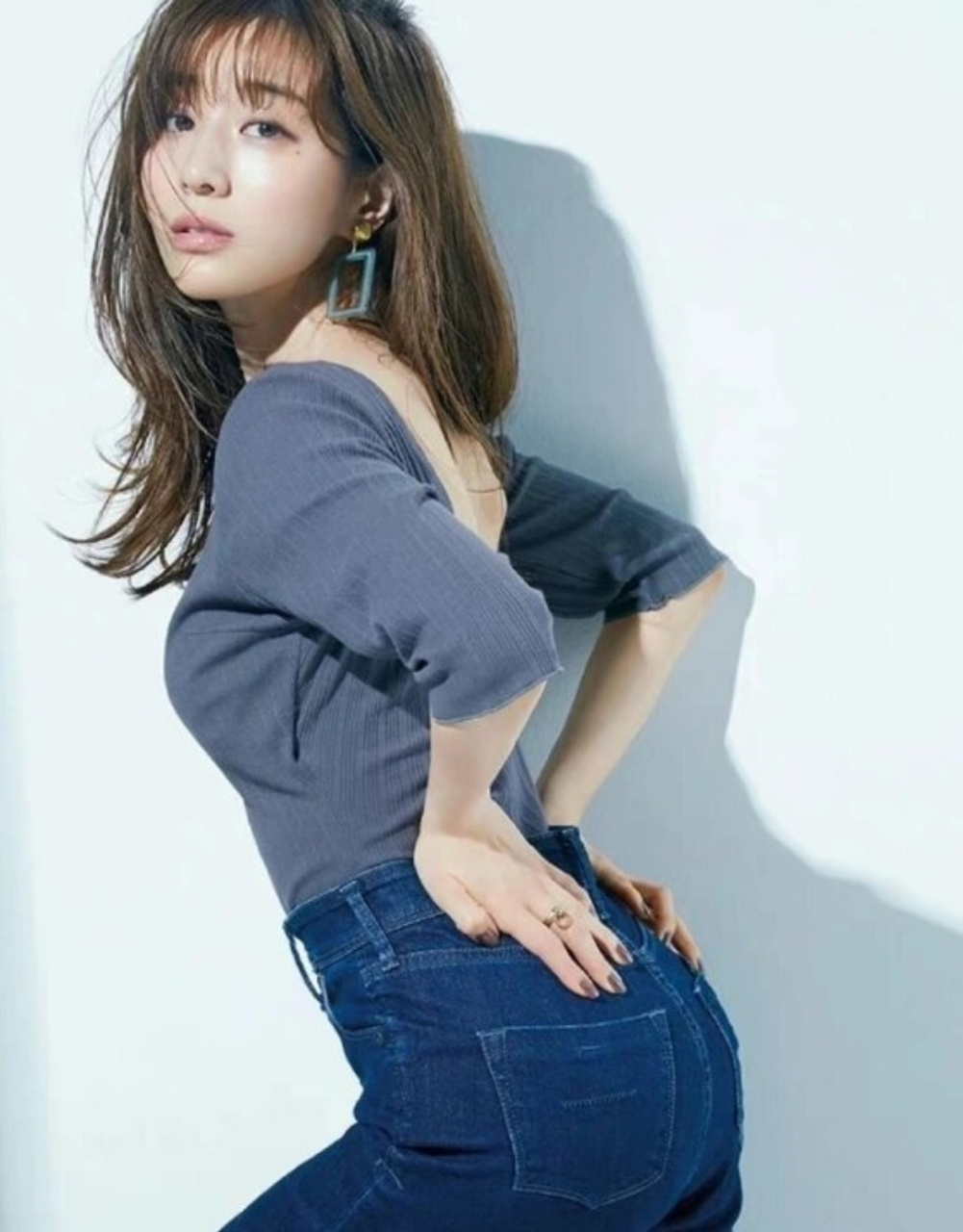 日杂妆容 田中美奈实美与气质并存  我越来越欣赏田中美奈实小姐了,她