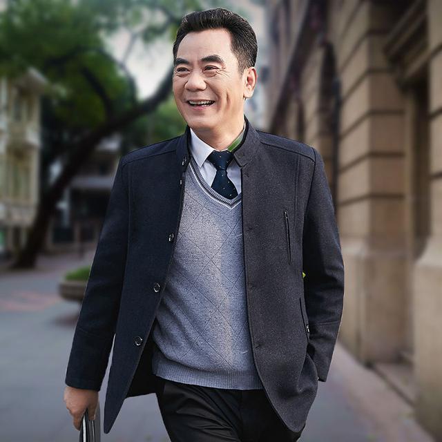 中年男士时尚穿搭:告别油腻,展现干练魅力