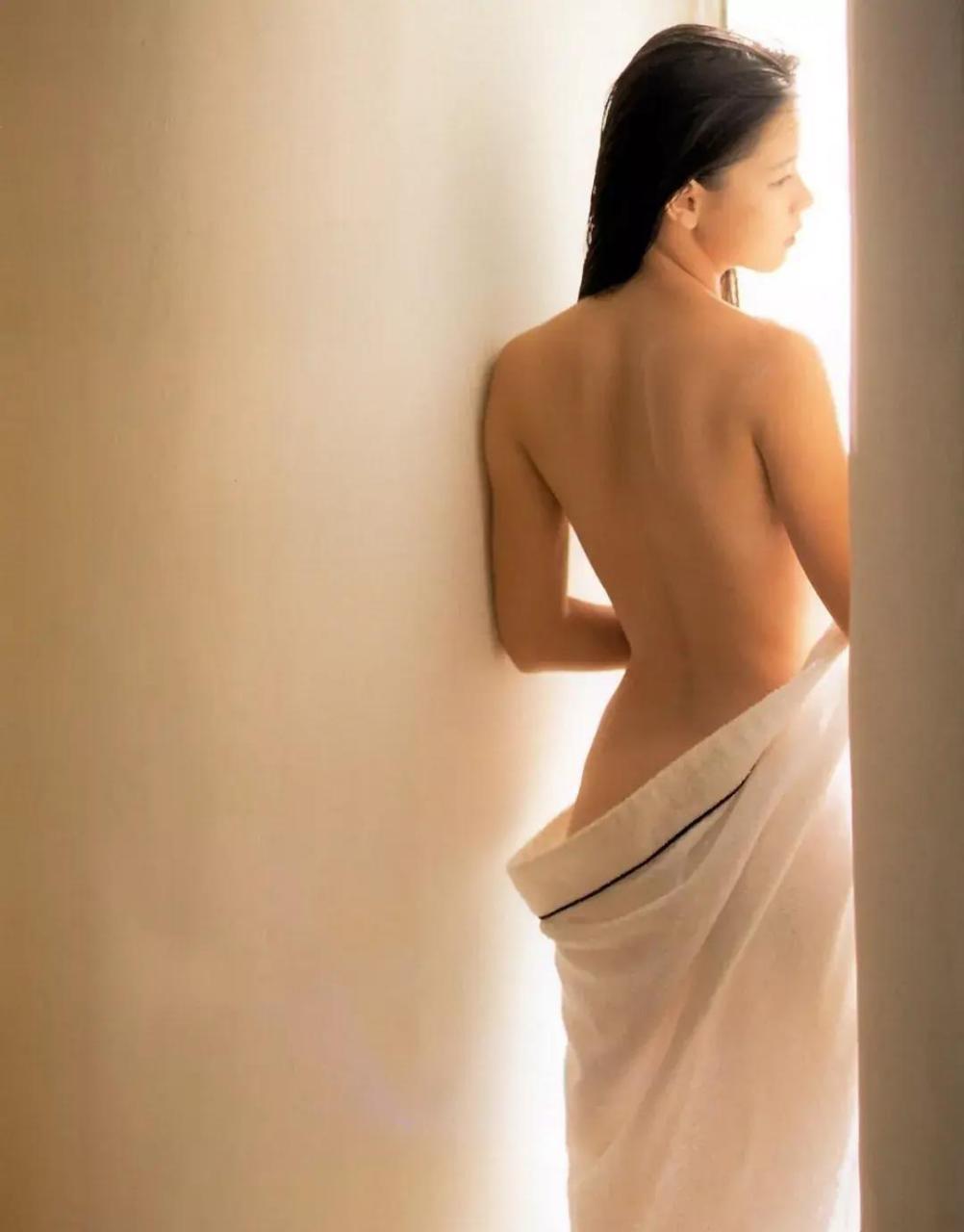 年轻时候的的徐若瑄是真的漂亮,是很多男人的梦中女神!