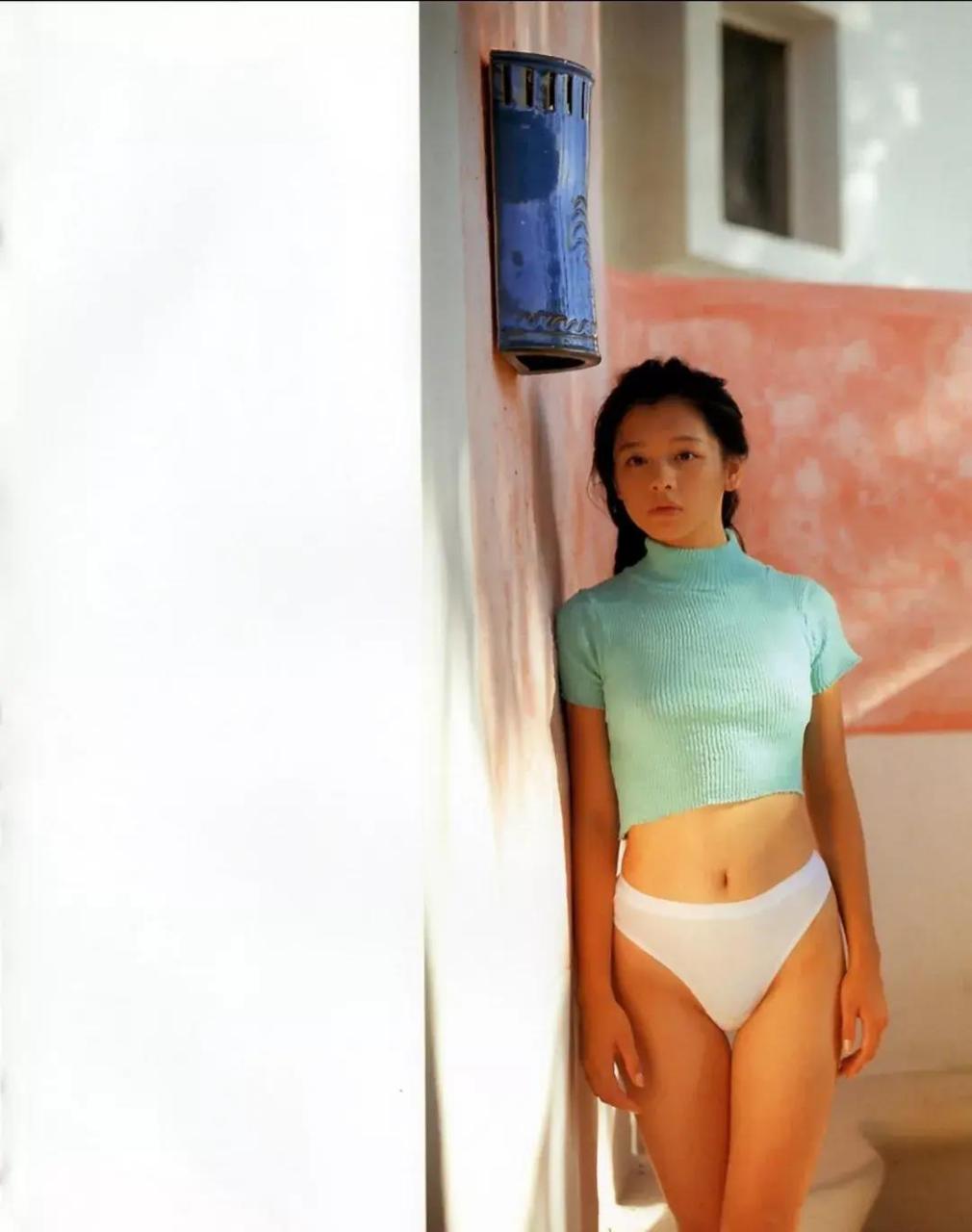 年轻时候的的徐若瑄是真的漂亮,是很多男人的梦中女神!