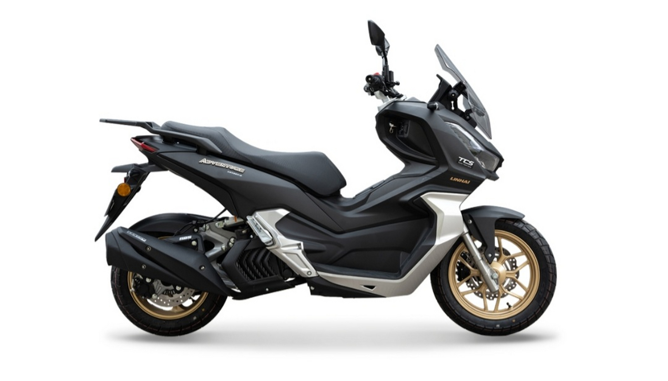 摘要: 林海探路者150作为一款仿制本田adv160的跨界踏板车,拥有水冷