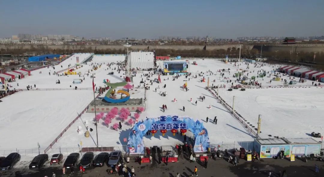 美丽河北:石家庄正定—冰雪嘉年华 点燃古城冰雪旅游热