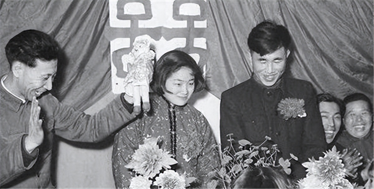 他是陈赓手下猛将,30岁娶19岁娇妻,结婚3天为何要枪毙新娘