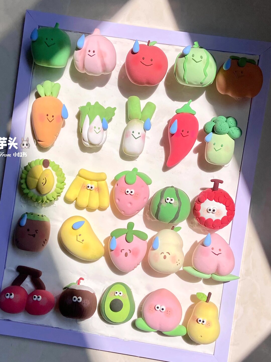 今天给大家带来了创意十足的粘土相框作品,并借此机会与大家分享我