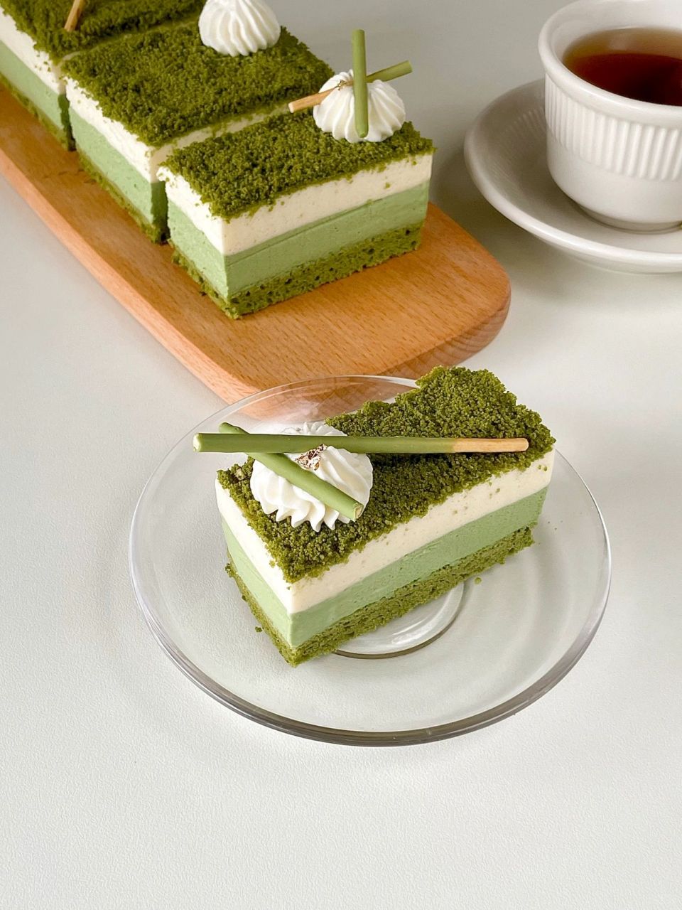 这回试一下抹茶味的分蛋海绵,还是津田卷配方, 成品满意!