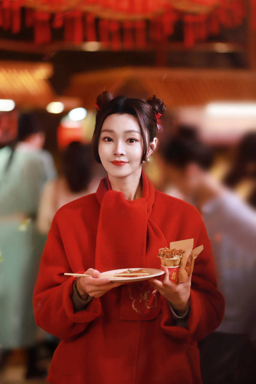 宋轶跨年装扮真是令人眼前一亮.