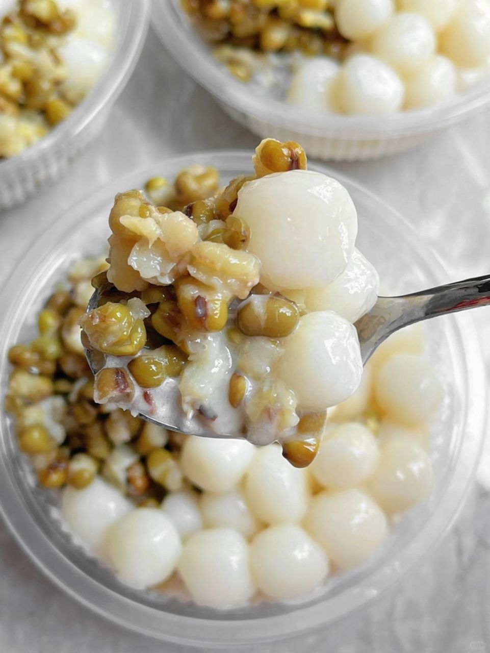 比奶茶好喝多了 来碗绿豆冰汤圆牛奶冰吧 简直不要太爽味道绝了 清爽