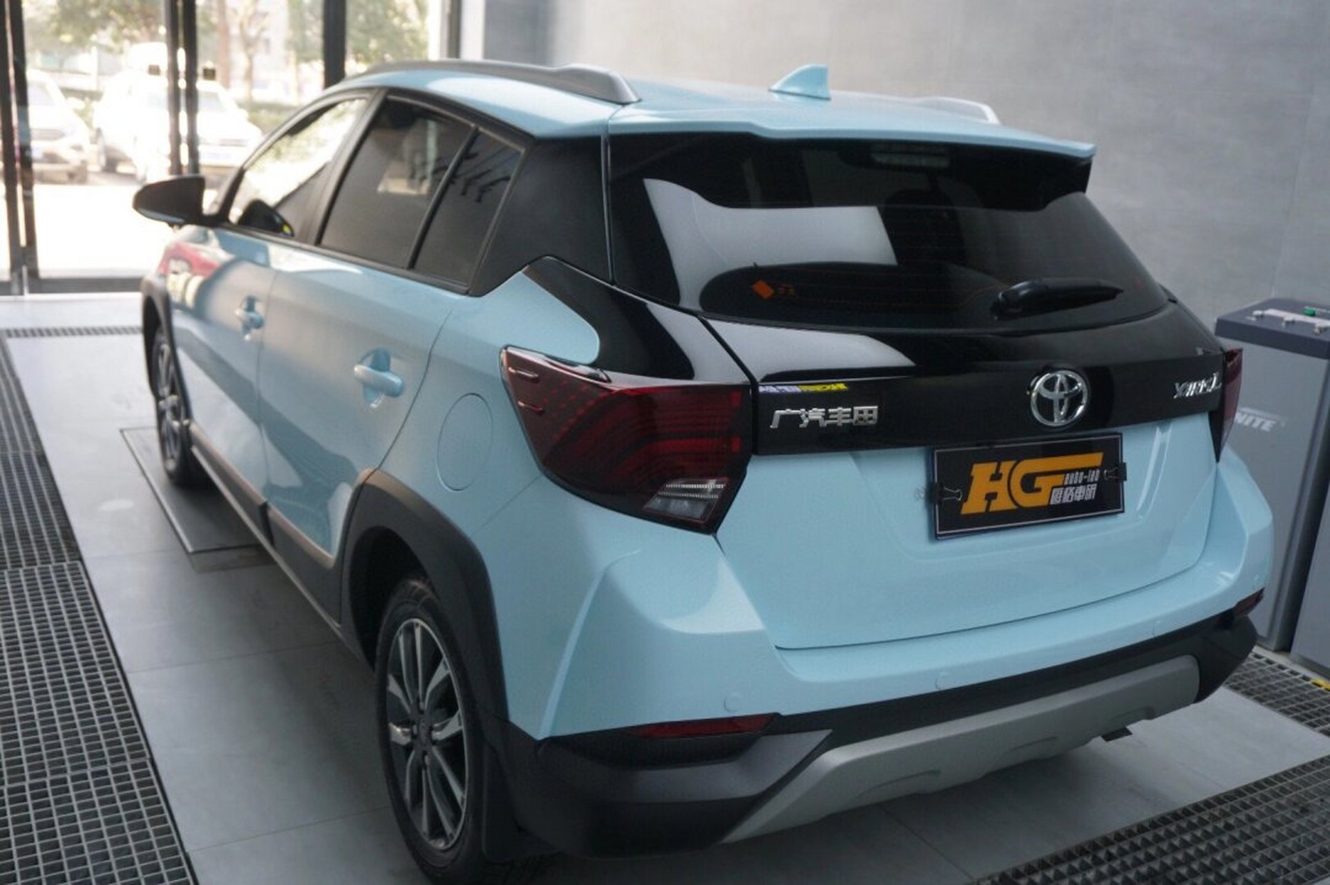 丰田致炫改什么颜色好看