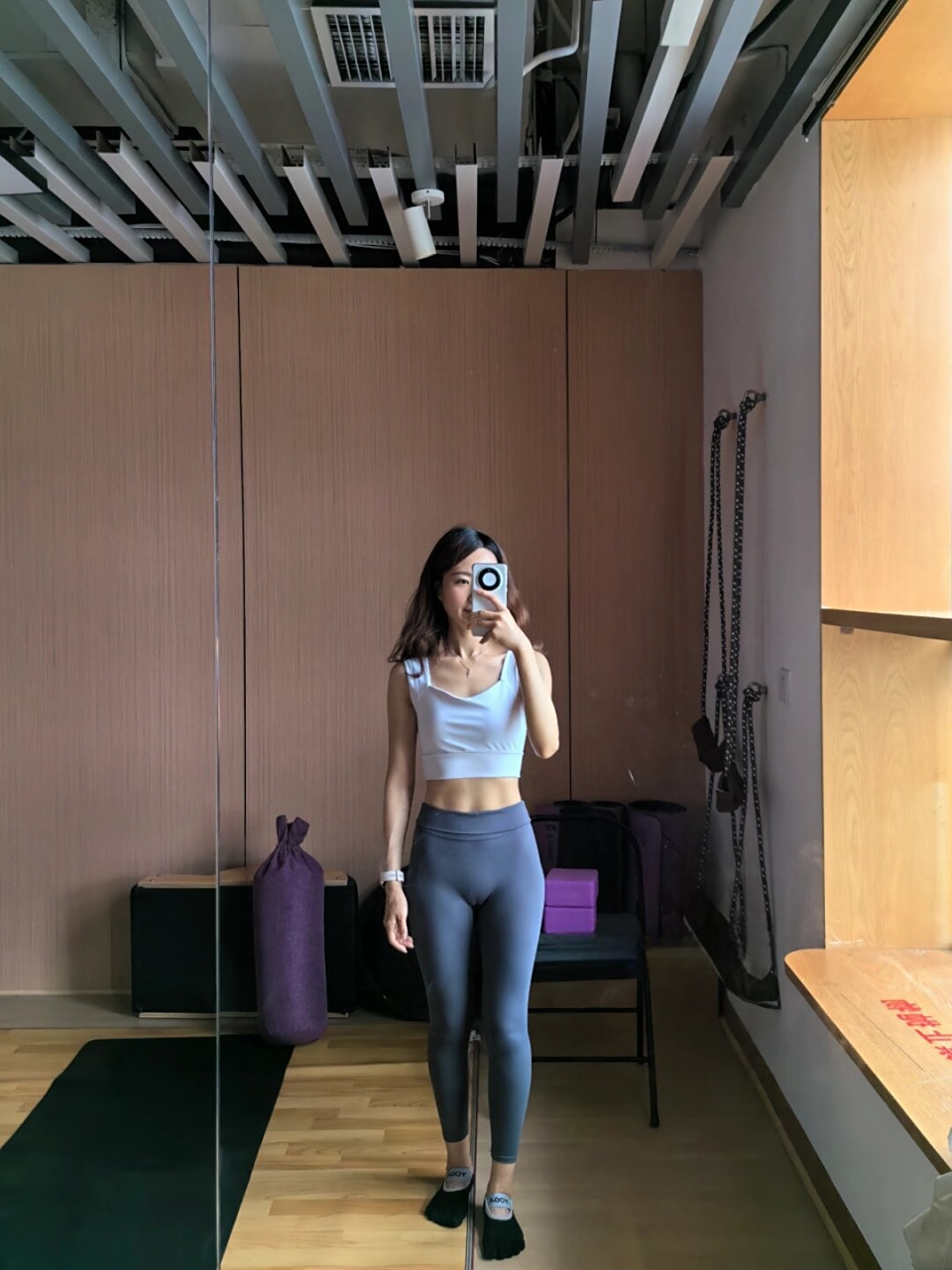 女神a4腰的秘诀:一小时打造迷人马甲线和腹肌!