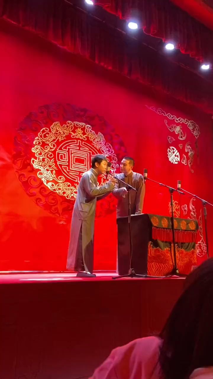 王筱阁王九龙总感觉下一秒就要挨打