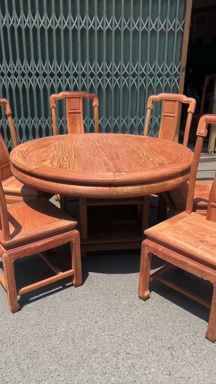 缅甸花梨国标红木榫卯结构大果紫檀国色天香餐桌