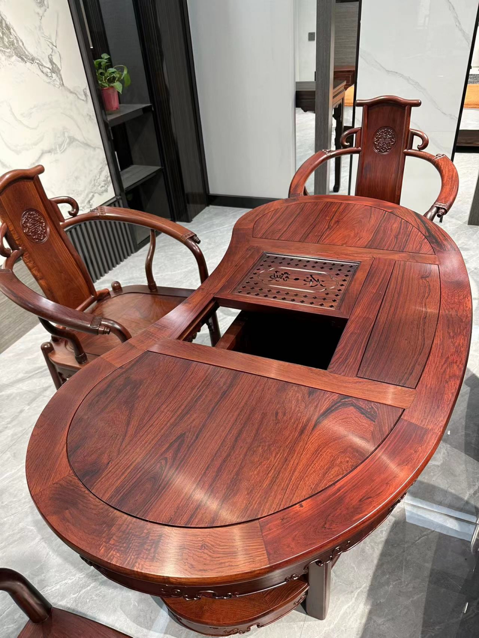 巴里黄檀腰型茶桌